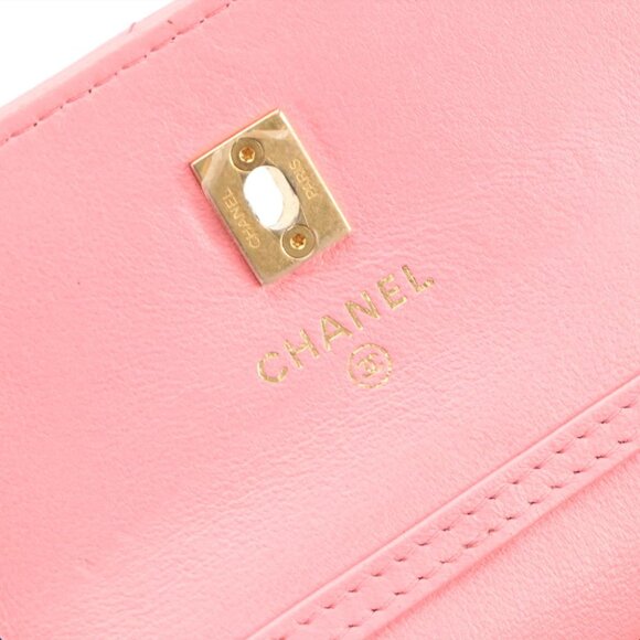 Chanel Pink Quilted Lambskin Pearl Crush Clutch W/ Chain - Picture 5 of 6